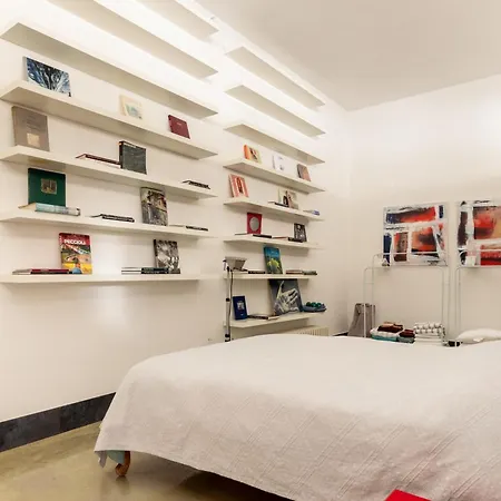 Tuscany Crossroad Apartment *
